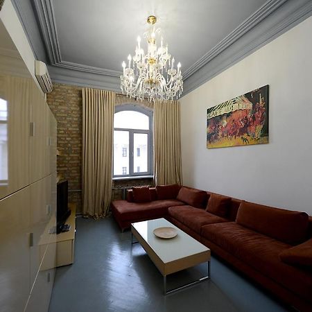 Artol Gorodetskogo apartment Kyiv Exterior foto