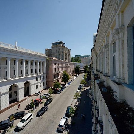 Artol Gorodetskogo apartment Kyiv Exterior foto