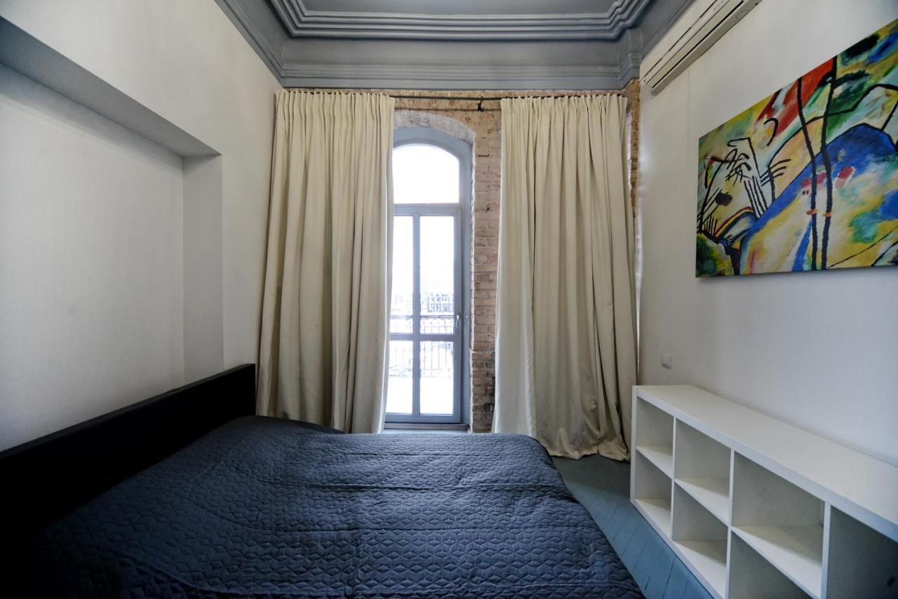 Artol Gorodetskogo apartment Kyiv Exterior foto