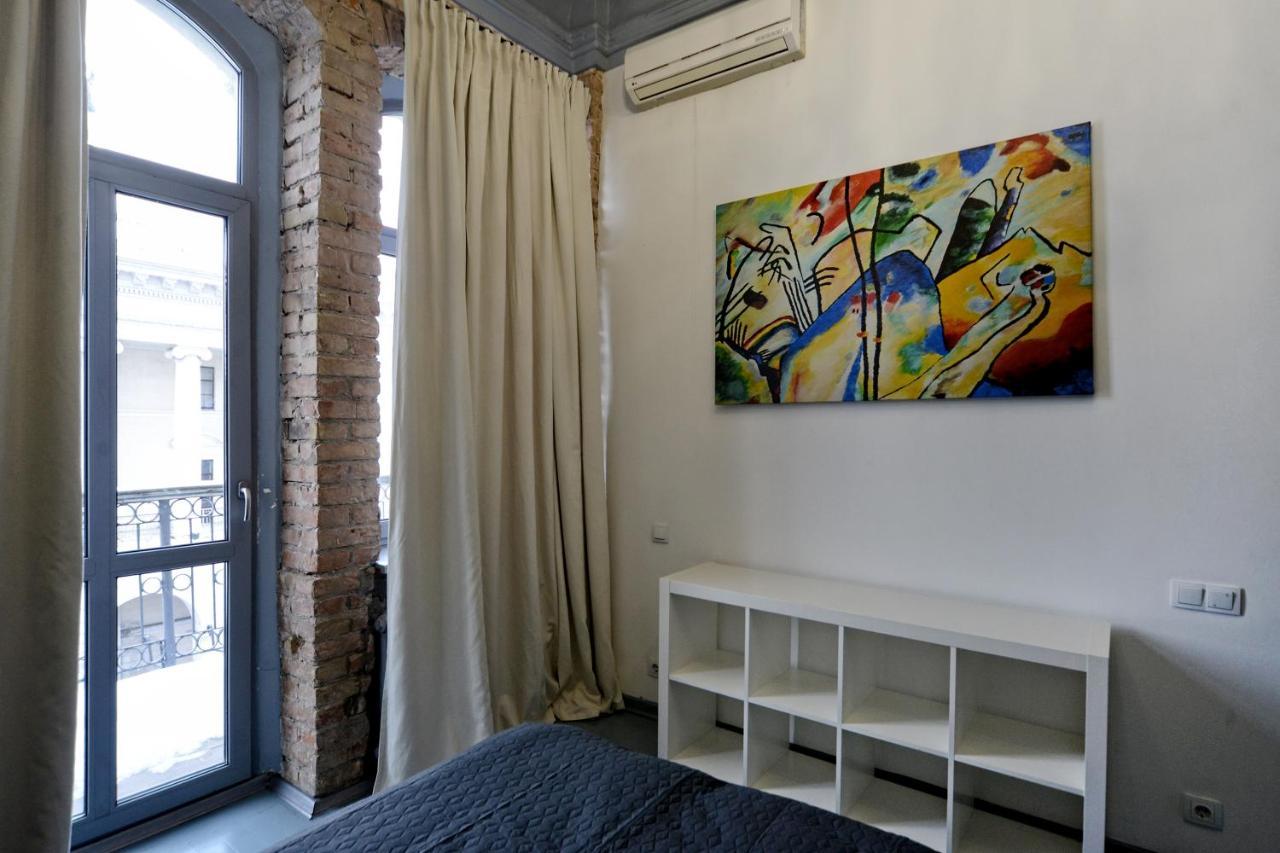 Artol Gorodetskogo apartment Kyiv Exterior foto