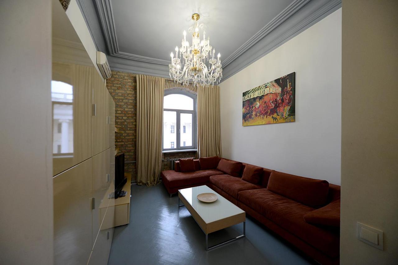 Artol Gorodetskogo apartment Kyiv Exterior foto