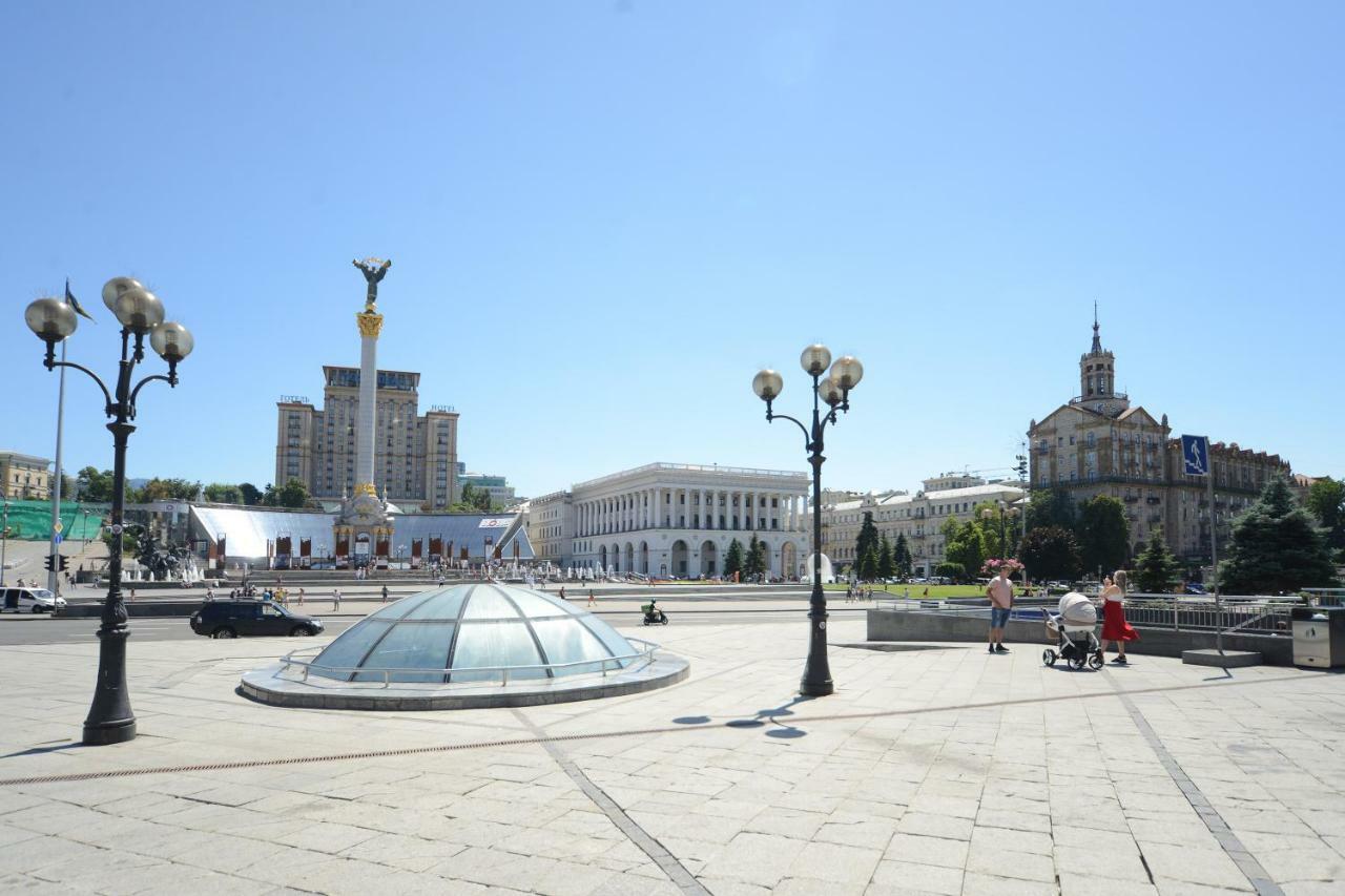 Artol Gorodetskogo apartment Kyiv Exterior foto
